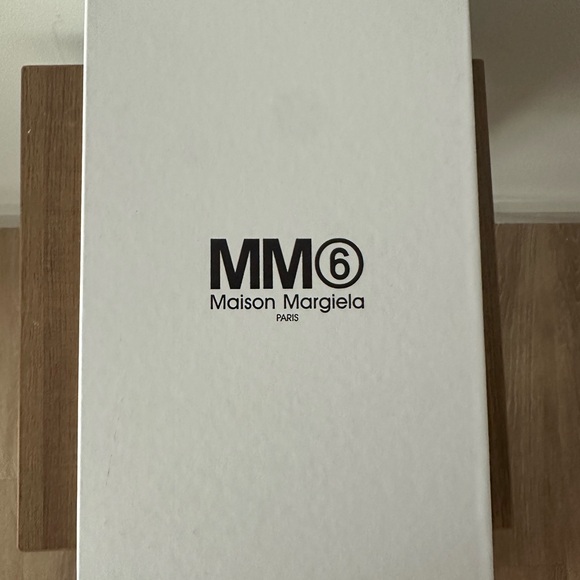 MM6 Maison Margiela Pool Slide Size 38 never worn - Picture 7 of 7